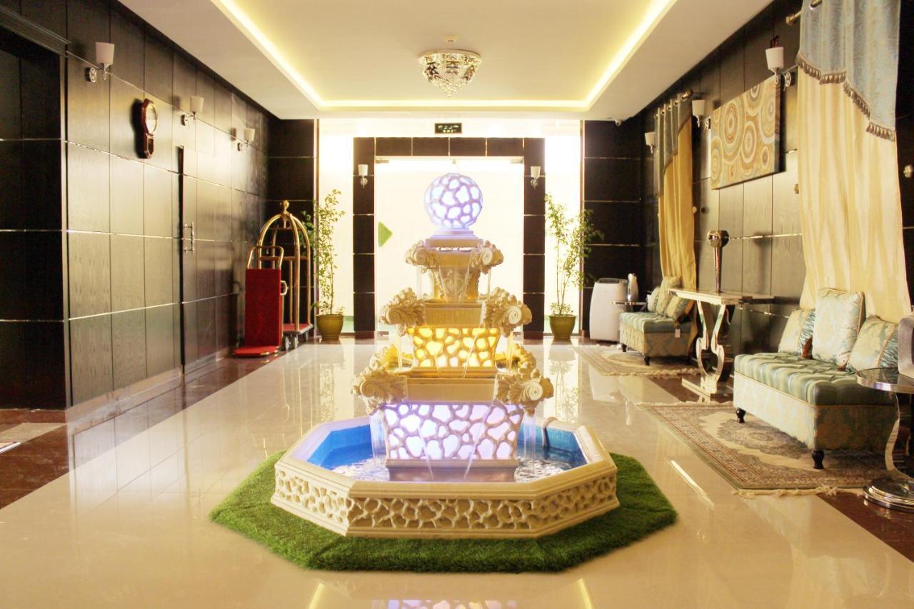 هذا منزلى الحمراء Riyad Extérieur photo