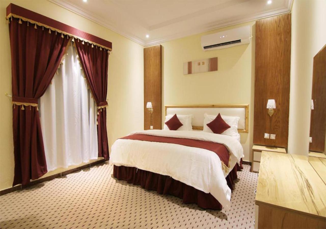 هذا منزلى الحمراء Riyad Extérieur photo
