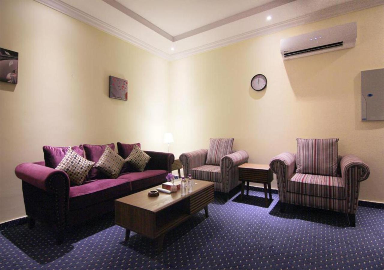 هذا منزلى الحمراء Riyad Extérieur photo