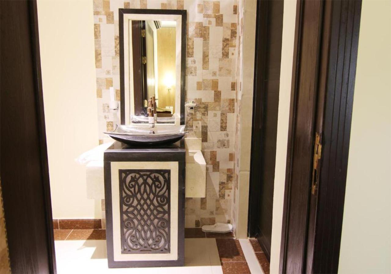 هذا منزلى الحمراء Riyad Extérieur photo