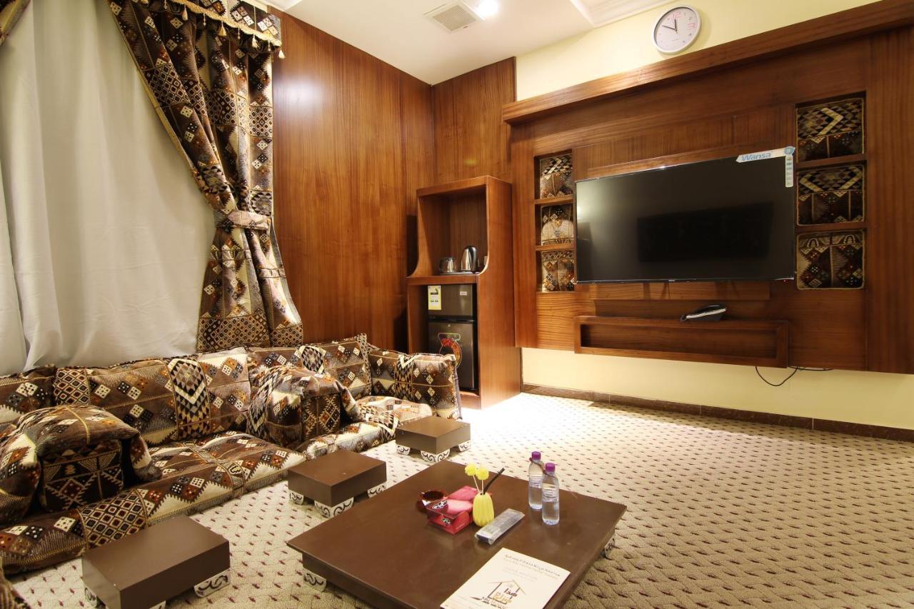 هذا منزلى الحمراء Riyad Extérieur photo