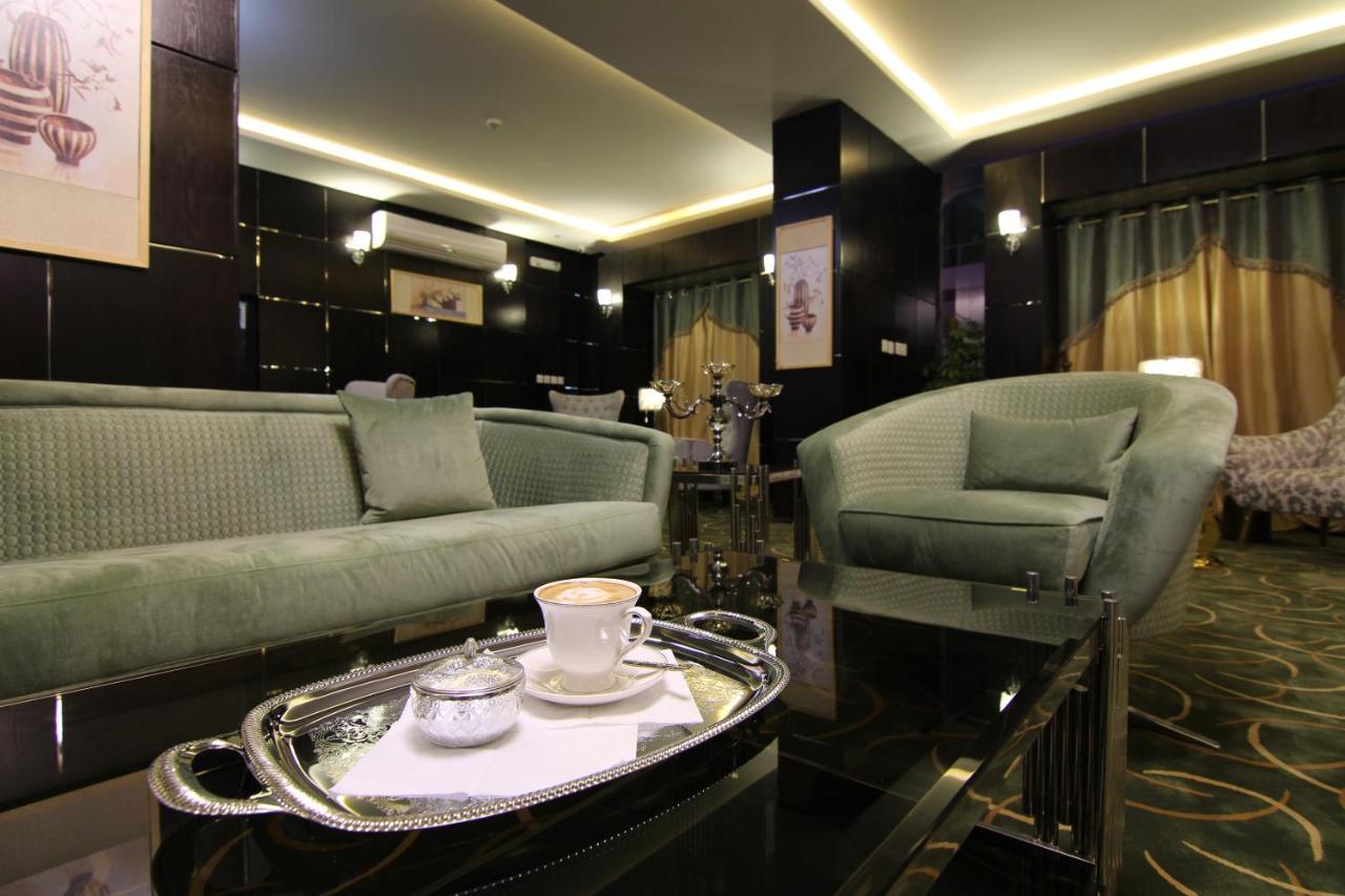 هذا منزلى الحمراء Riyad Extérieur photo